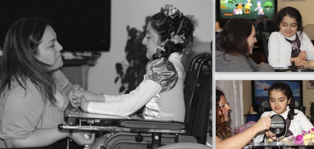 Complicity. Mum, Sylvie and her hairdresser. Photos: Lisbeth Ganer