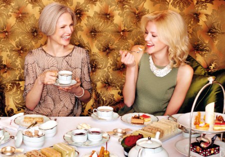 Afternoon tea at the Dorchester Hotel. Photo credit: www.afternoontea.co.uk