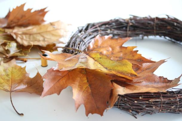 autumnleaveswreath
